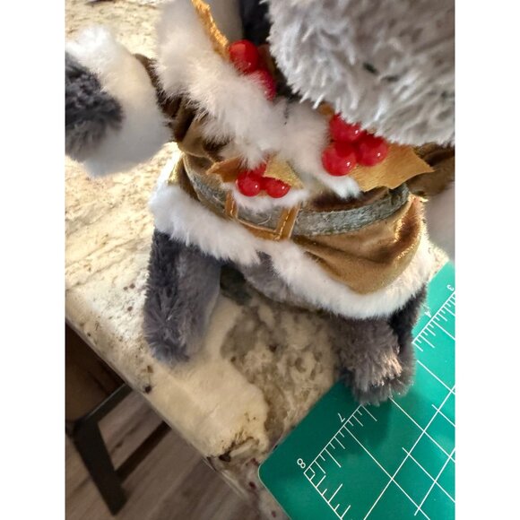 Disney Store Winnie The Pooh Eeyore Plush Musical Christmas Bean Bag 2005 Read - Picture 14 of 15